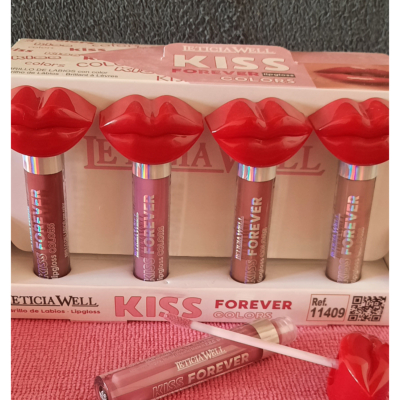 Gloss kiss forever rose
