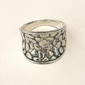Bague pavé